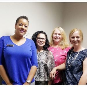 Meet your Posher, Veronica